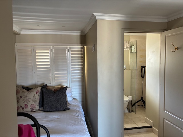 2 Bedroom Property for Sale in Fresnaye Western Cape